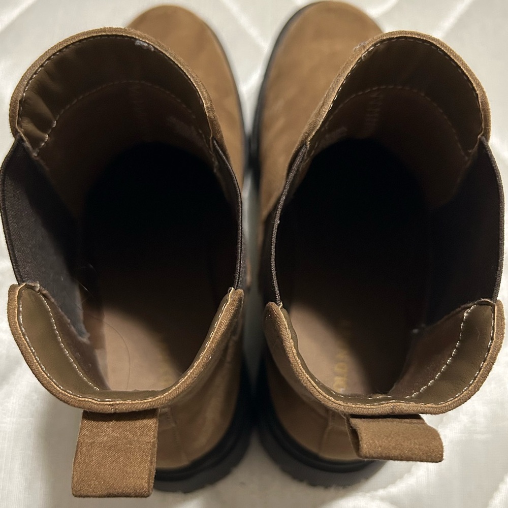 Womens Chunky Chelsea Brown Boots - Picture 7 of 11